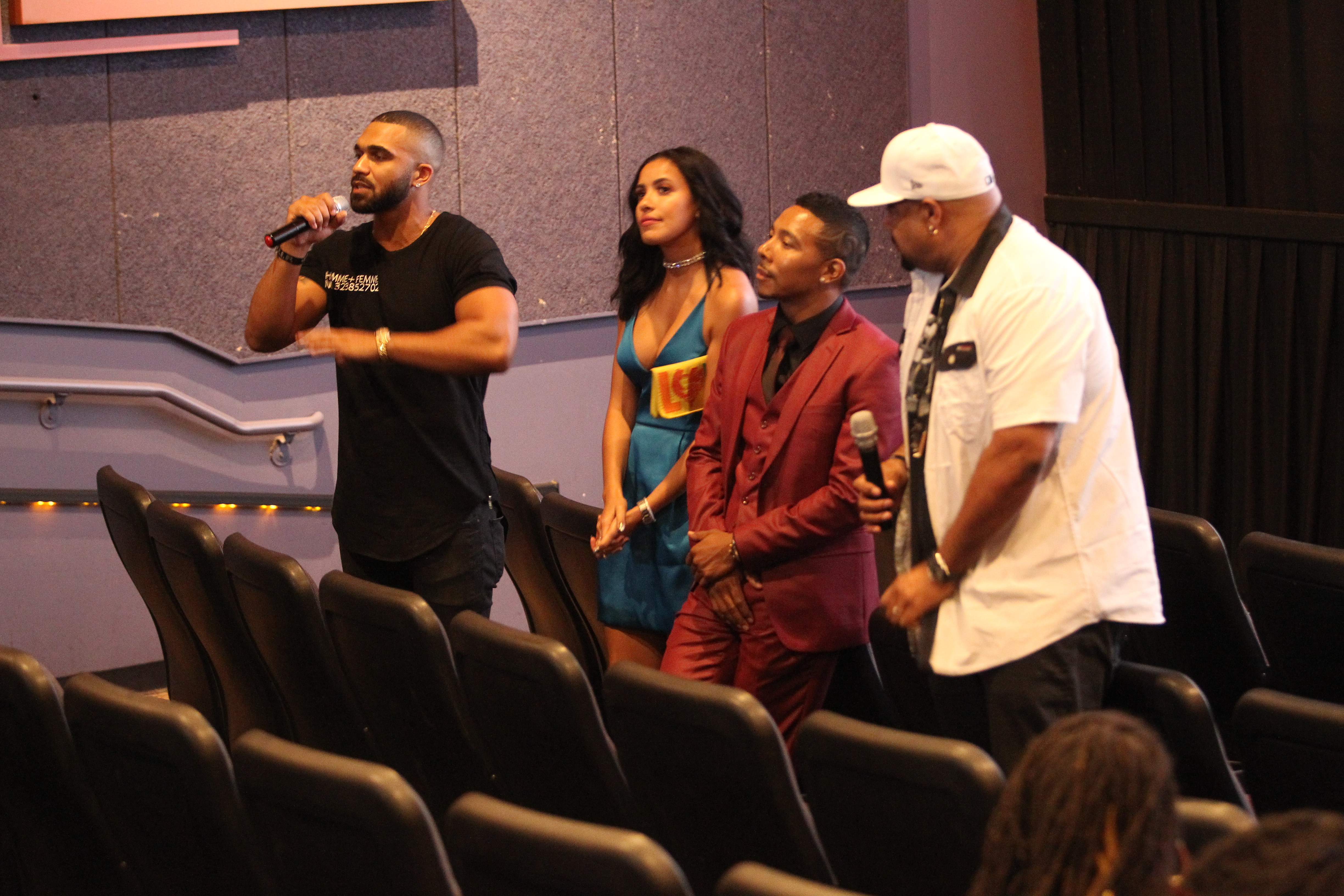 [Photos] Russ Parr's "Ringside" Screening Red Carpet