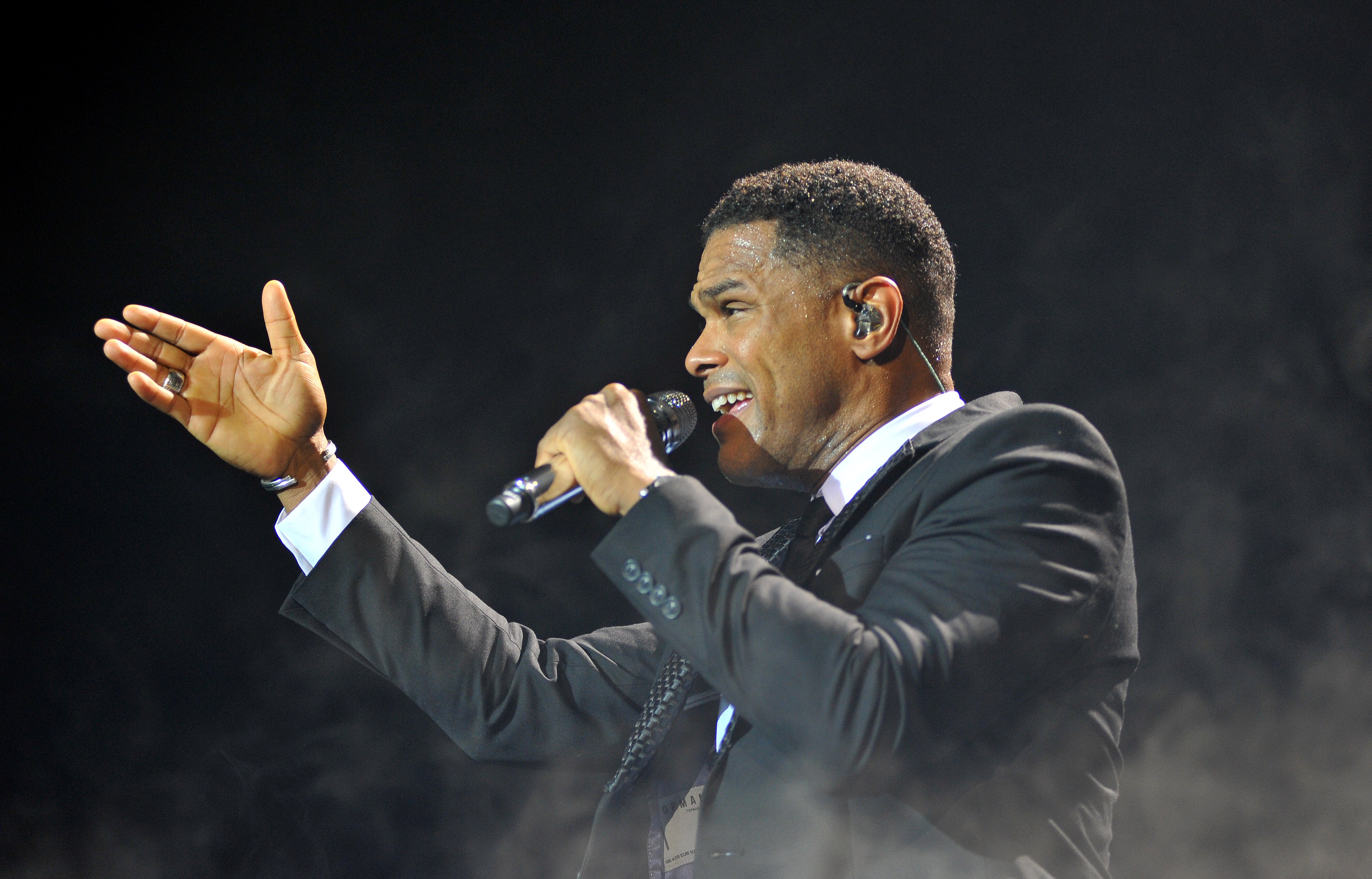 Mary J. Blige And Maxwell Perform At The O2 Arena - London