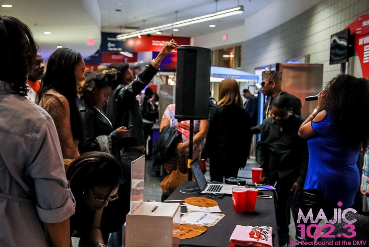 Maxwell & Mary J. Blige Meet & Greet