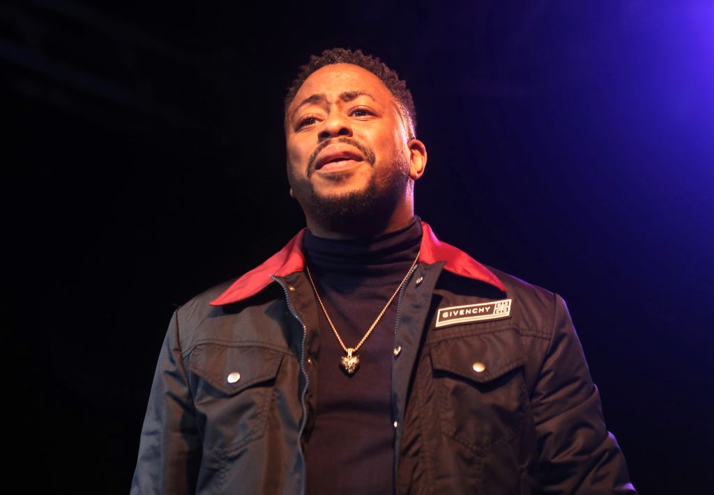 2nd Annual Raheem Devaughn Holiday Charity Concert