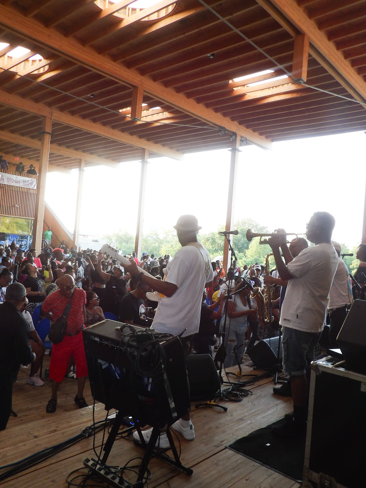 Majic Wednesdays With A.F.R.O.B.A.M + A Special Performance from Sugar Bear and E.U.