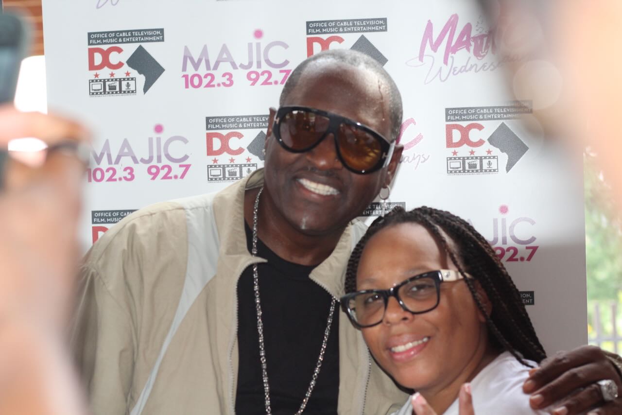 Johnny Gill and Perfekt Blend Band at Majic Wednesdays