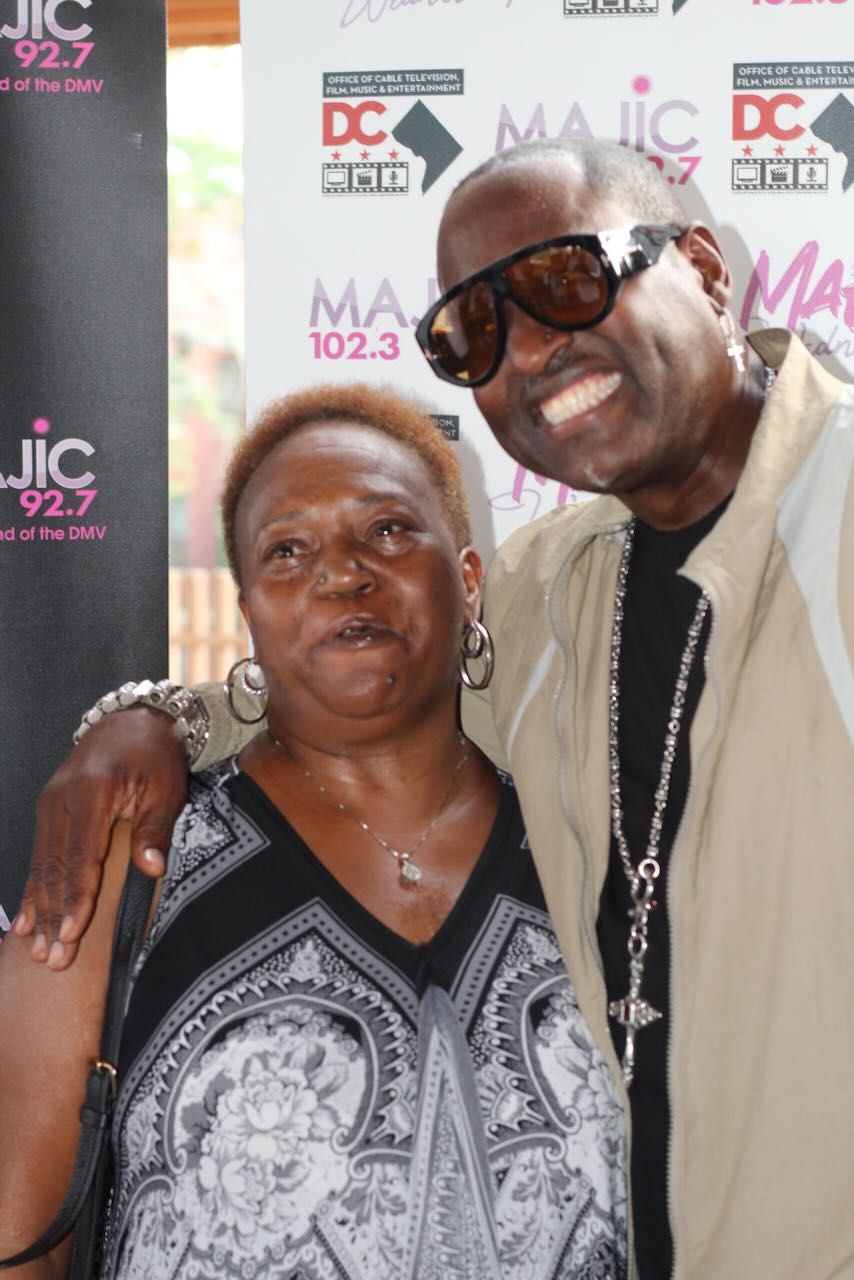 Johnny Gill and Perfekt Blend Band at Majic Wednesdays