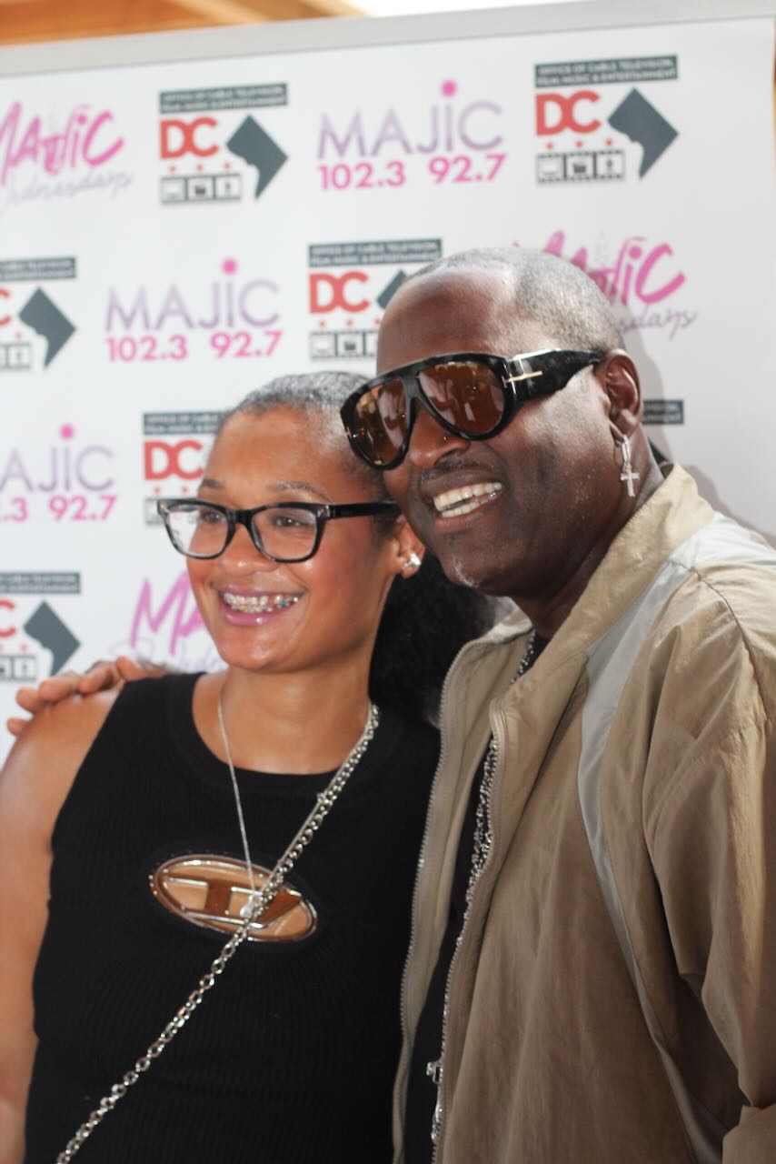 Johnny Gill and Perfekt Blend Band at Majic Wednesdays