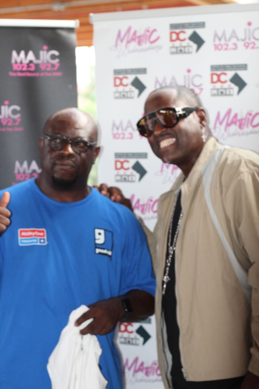 Johnny Gill and Perfekt Blend Band at Majic Wednesdays